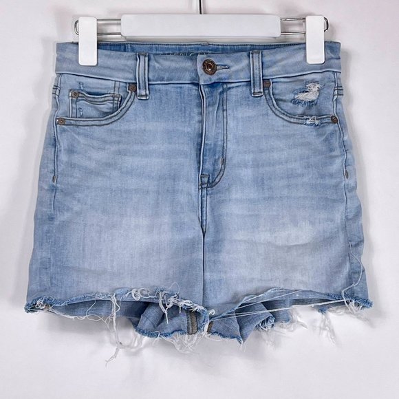 AE American Eagle Curvy Hi Rise Shortie Raw Hem Light Blue Denim Shorts Size 4 - Picture 2 of 8